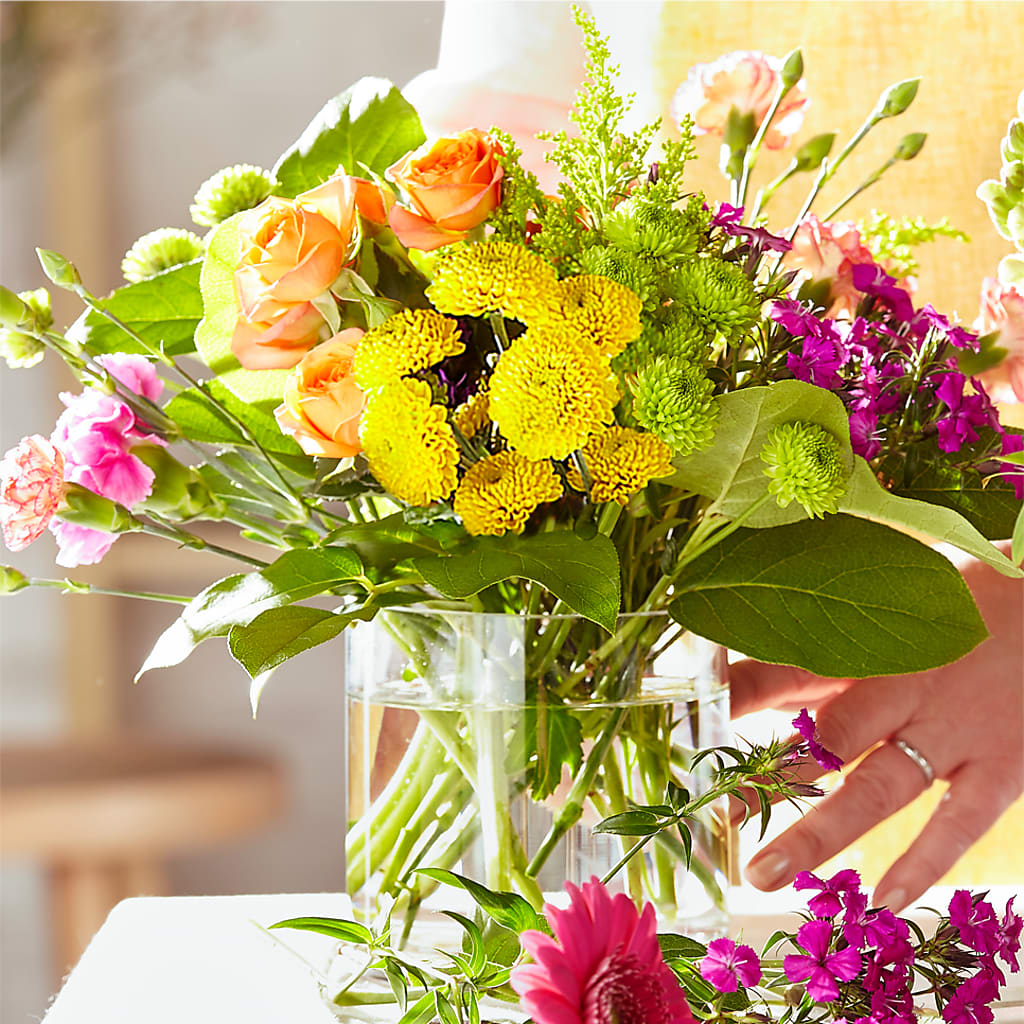 Bold & Bright – A Florist Original – Family Florist, Red Springs NC
