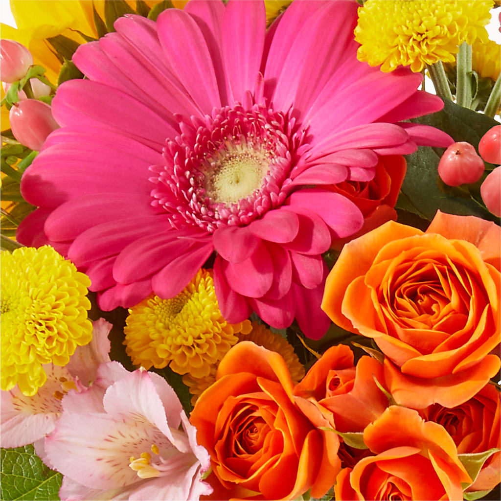 Florist Original Mixed Bouquet – Family Florist, Red Springs NC