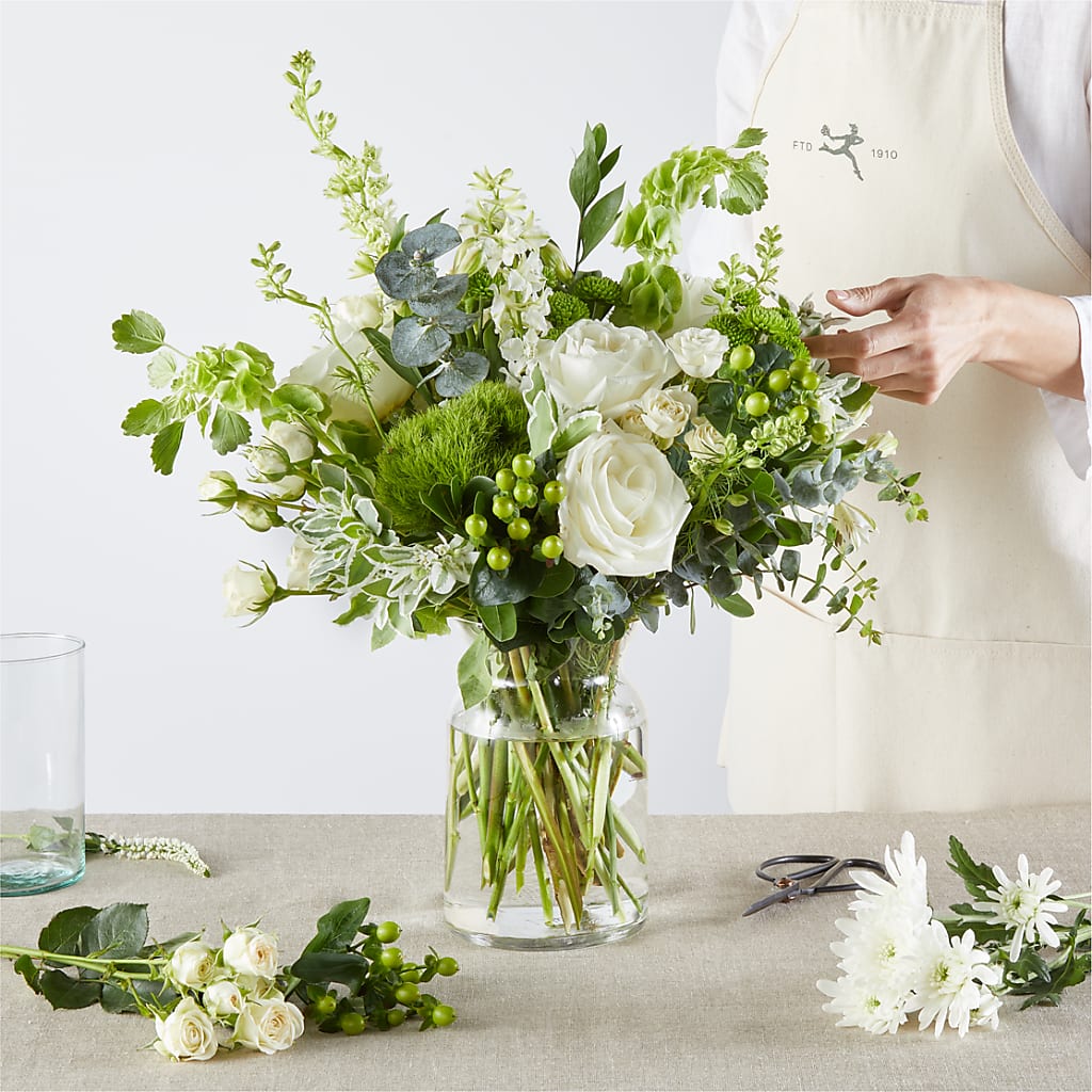 Irish Garden - A Florist Original – Family Florist, Red Springs NC