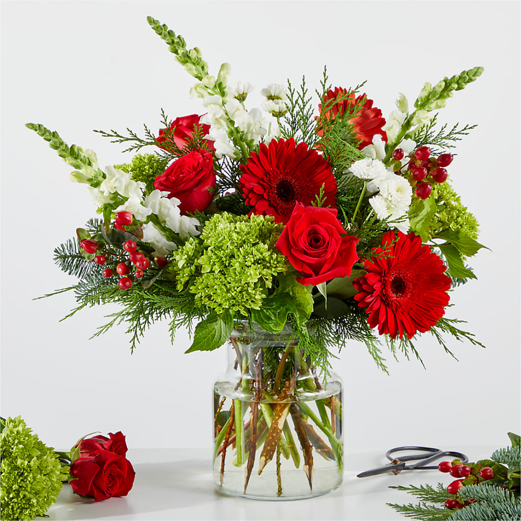 Merry Moment Bouquet – A Florist Original – Family Florist, Red Springs NC