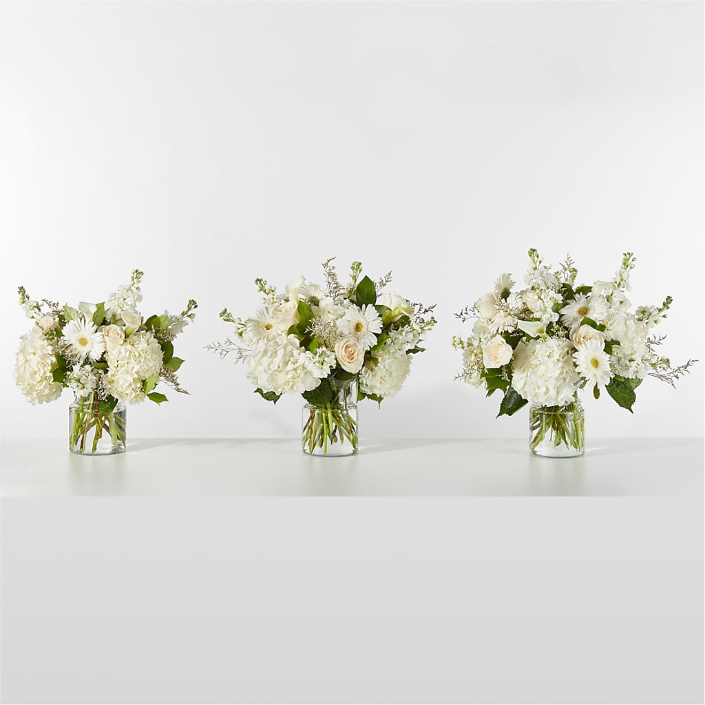 Sun-drenched Blooms Box Bouquet – Family Florist, Red Springs NC