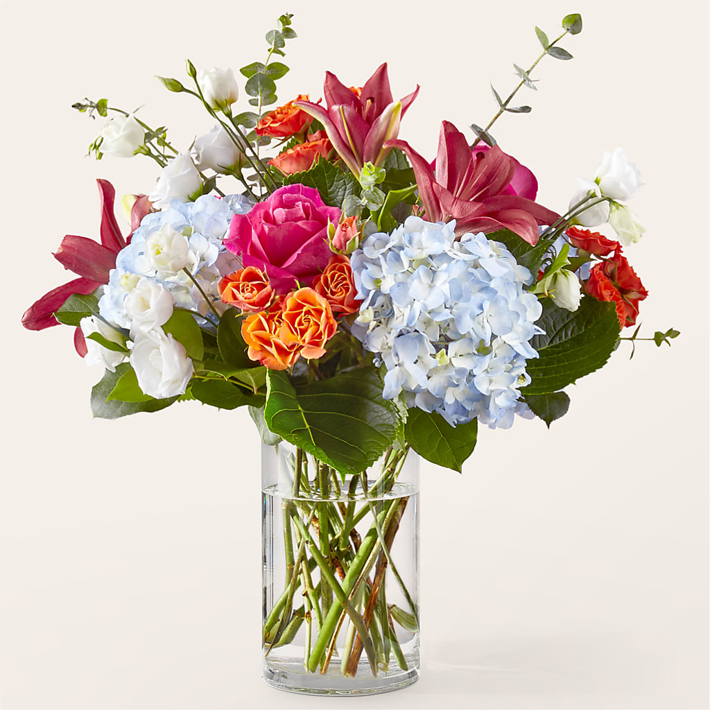 Awestruck Luxury Bouquet – Family Florist, Red Springs NC