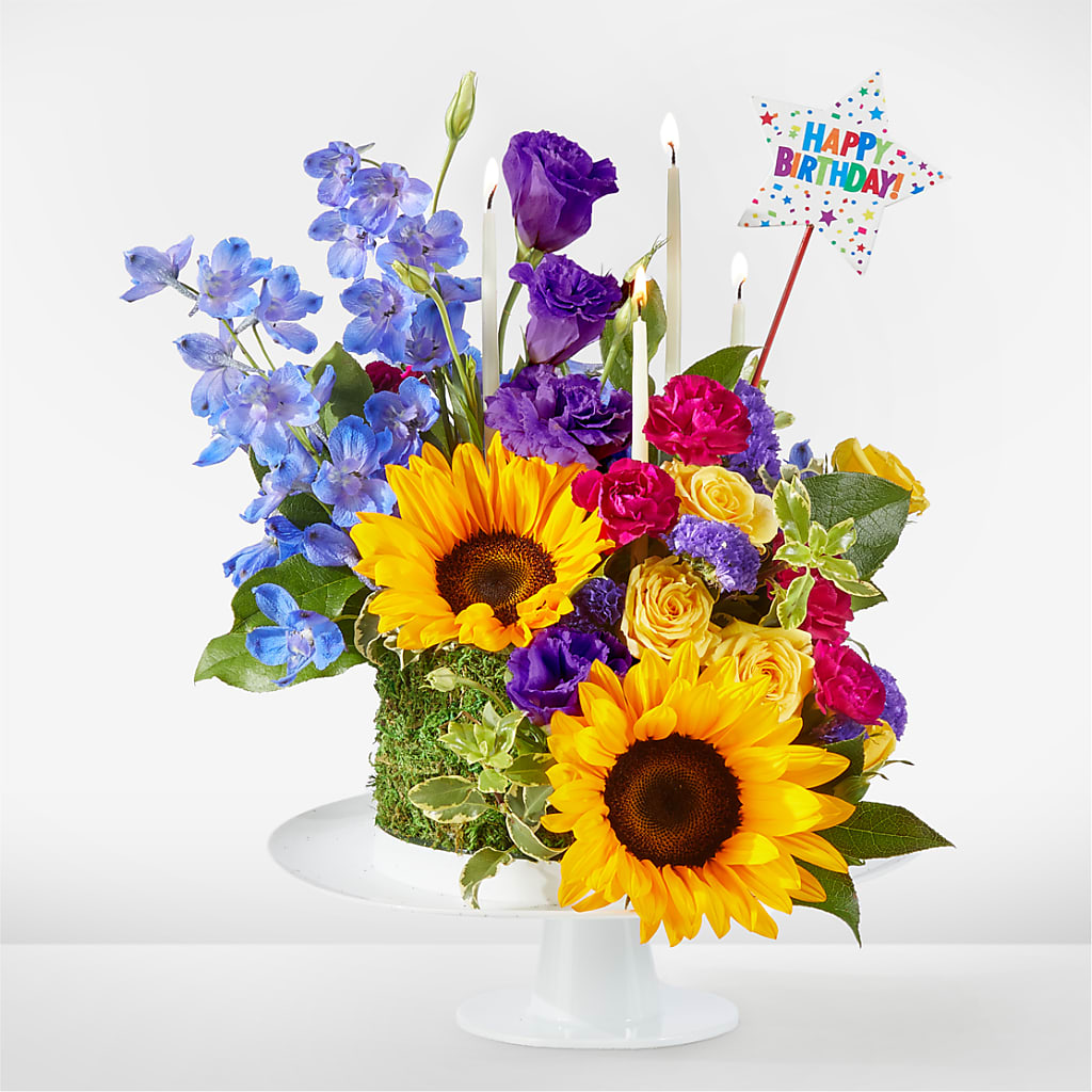 Star of the Day Floral Cake – Family Florist, Red Springs NC