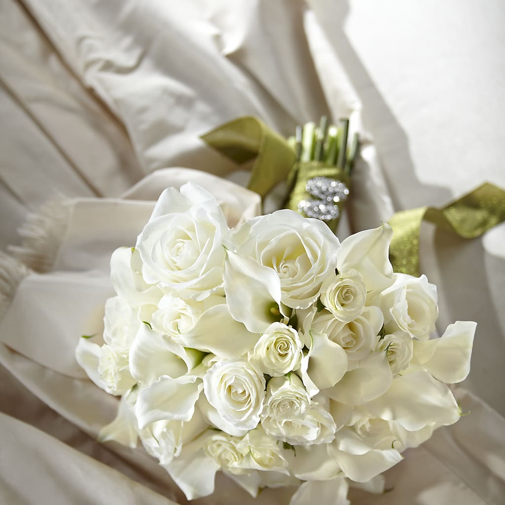 Serene Highness Bouquet – Family Florist, Red Springs NC