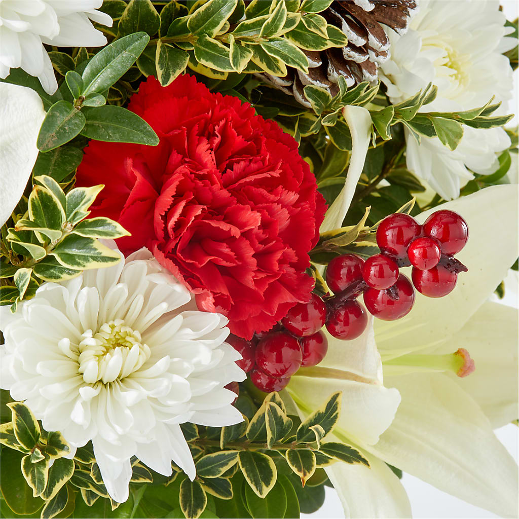 Festive Moments Tree –  Family Florist, Red Springs NC