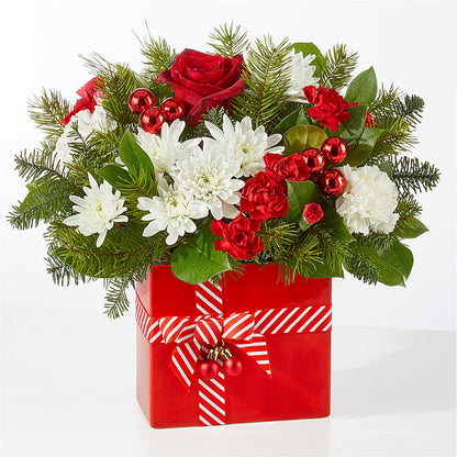 Presents Under the Tree Bouquet –  Family Florist, Red Springs NC