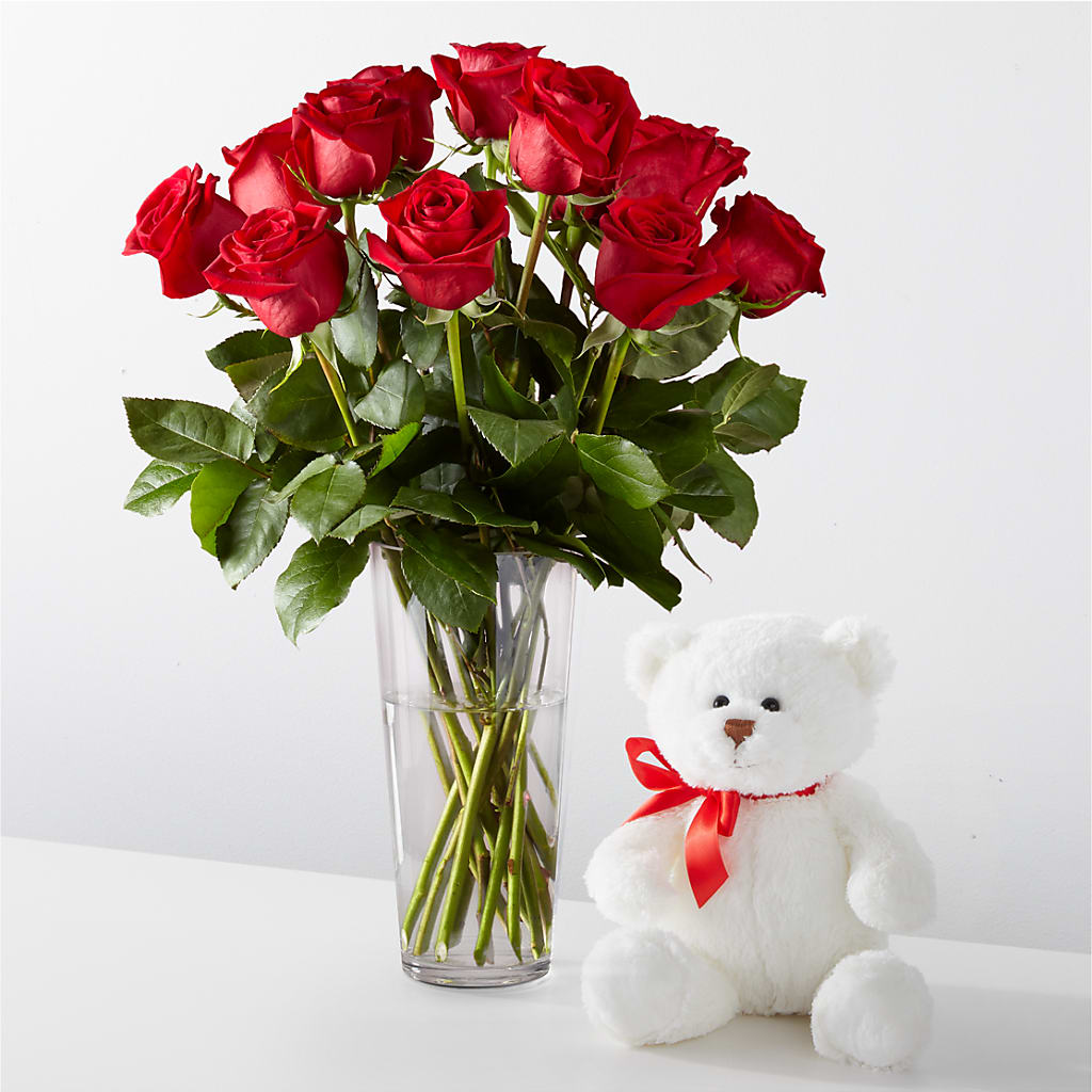 Romantic Long Stem Red Rose Bouquet Bundles –  Family Florist, Red Springs NC
