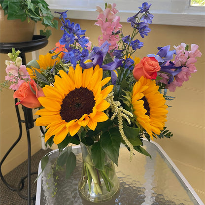 Rays of Life Bouquet –  Family Florist, Red Springs NC