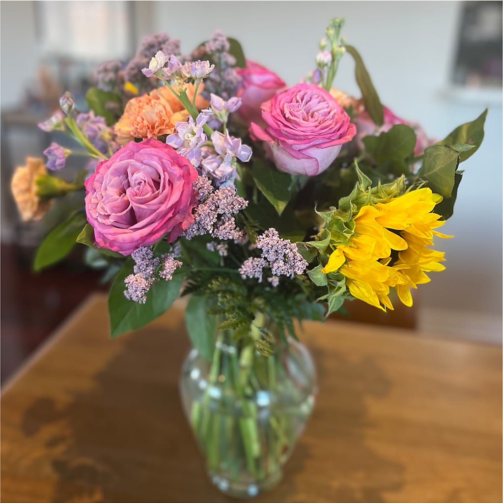 Yellow Brick Road Bouquet –  Family Florist, Red Springs NC