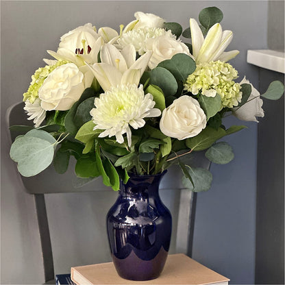 Snowy Dreams Bouquet –  Family Florist, Red Springs NC