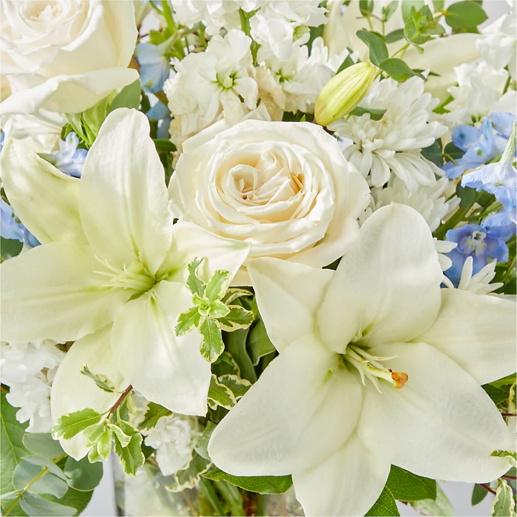 Peace of Mind Bouquet –  Family Florist, Red Springs NC